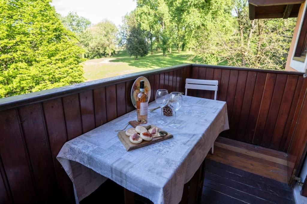 Al Mulino - Immerso Nel Golf Resort Polpenazze del Garda Eksteriør billede